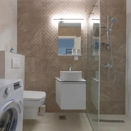 דירה Liri's Premium סקופיה